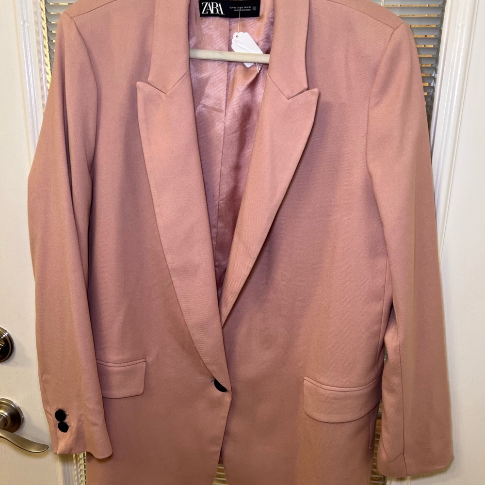 Zara Women's Blush Pink Suit Jacket
